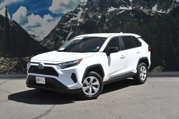 Certified 2024 Toyota RAV4 LE AWD/4WD image 6