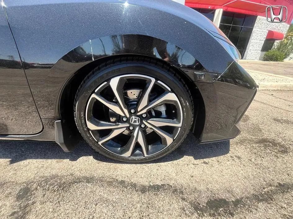 Used 2018 Honda Civic Si image 18