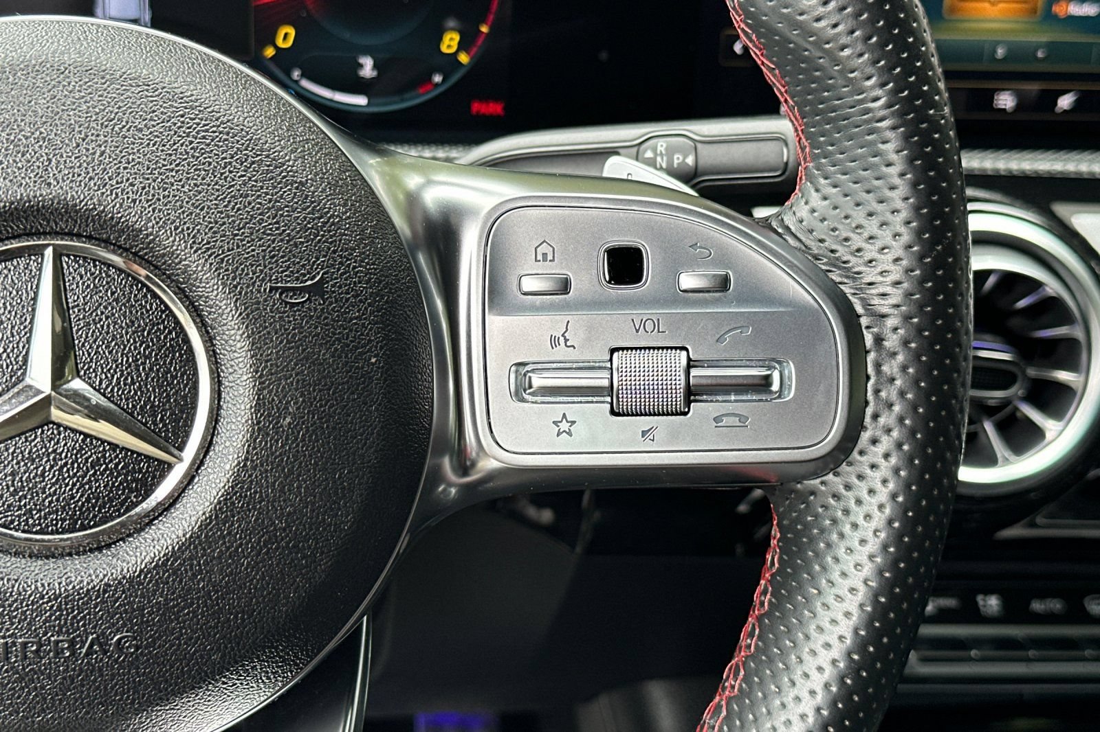Used 2022 Mercedes-Benz CLA 35 AMG 4MATIC image 29