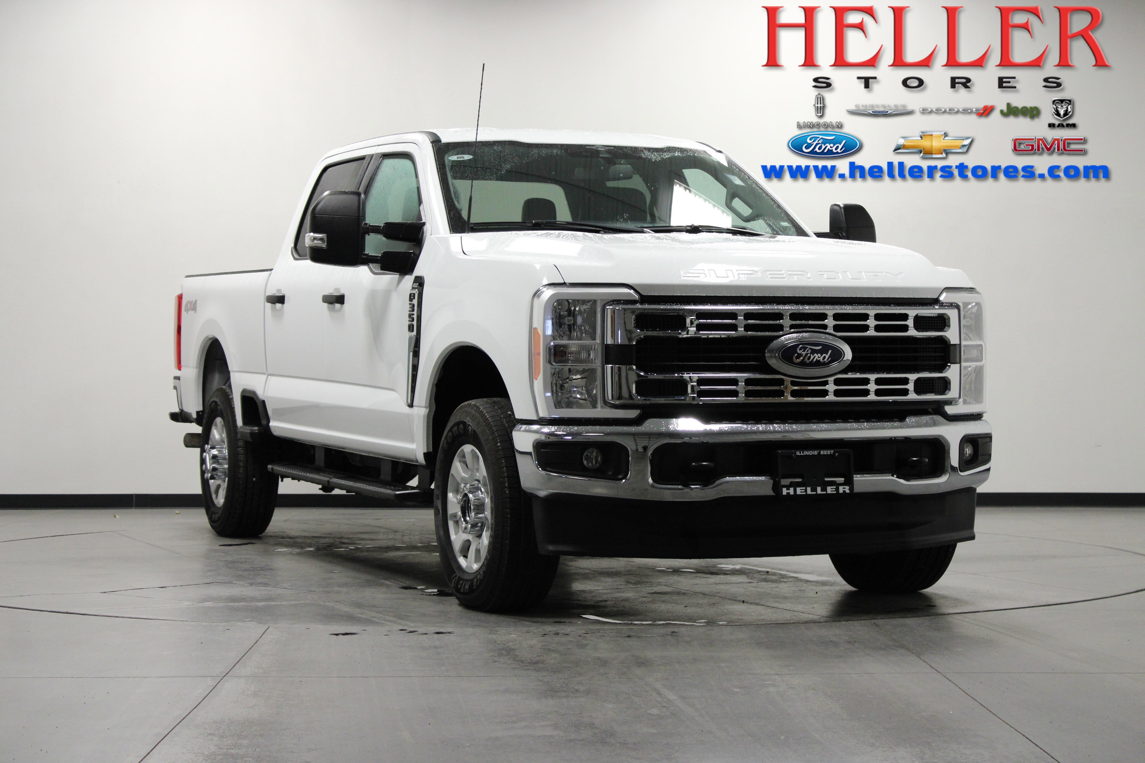 Used 2023 Ford F350 XLT image 1