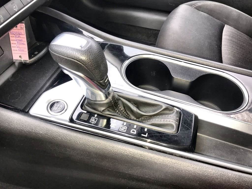 Used 2024 Nissan Altima 2.5 SV FWD image 19