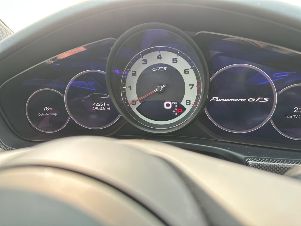 Used 2023 Porsche Panamera GTS AWD/4WD image 25