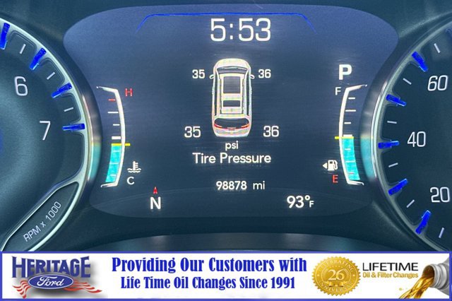 Used 2021 Chrysler Pacifica Touring-L FWD image 26