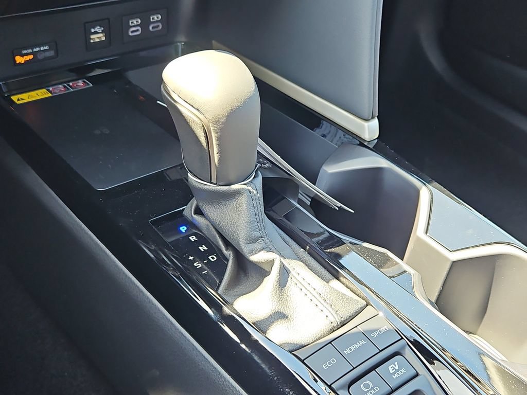 New 2026 Toyota Camry XSE AWD/4WD image 16