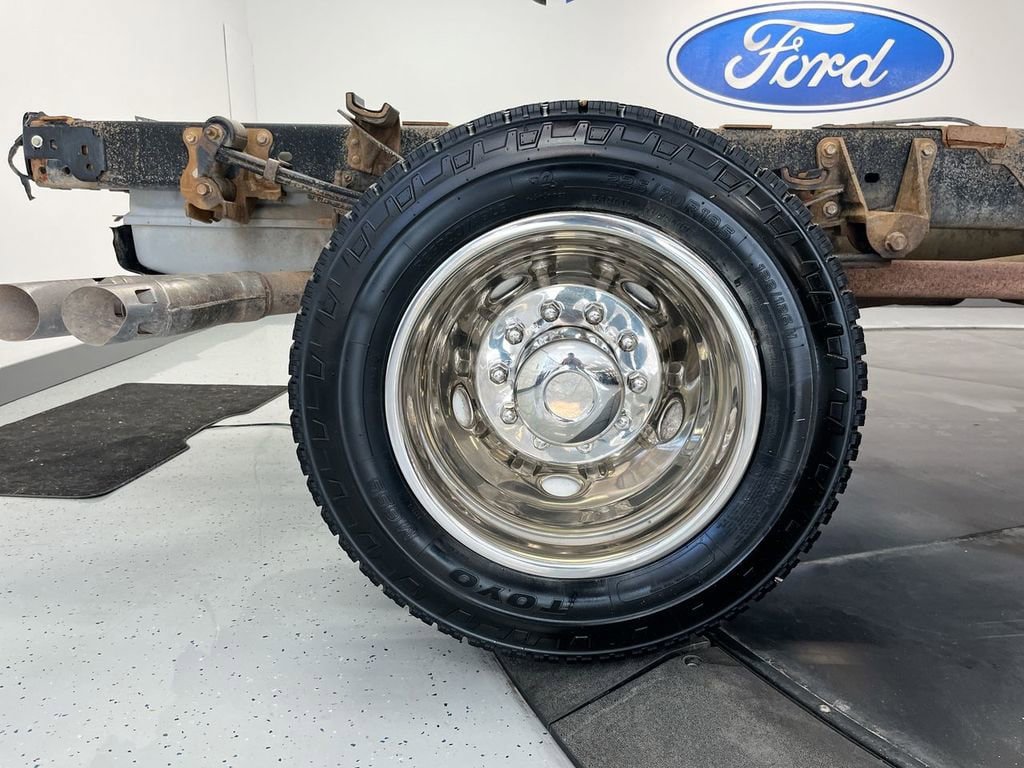 Used 2016 Ford F550 4x4 SuperCab Super Duty image 10