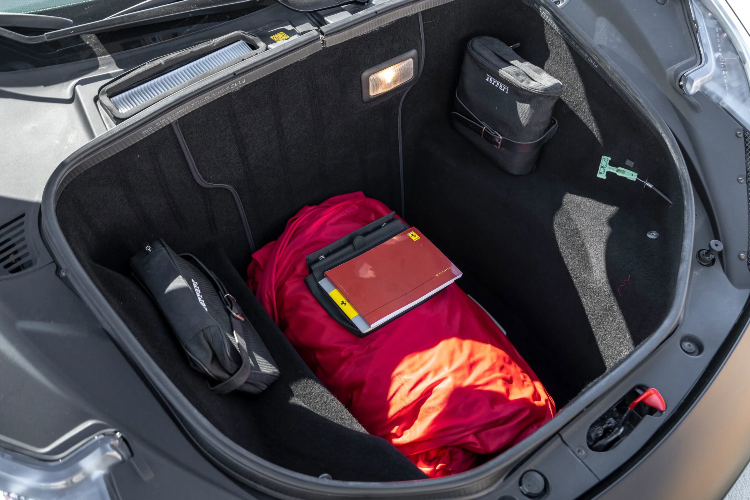 Used 2014 Ferrari 458 Italia Coupe 2D image 22