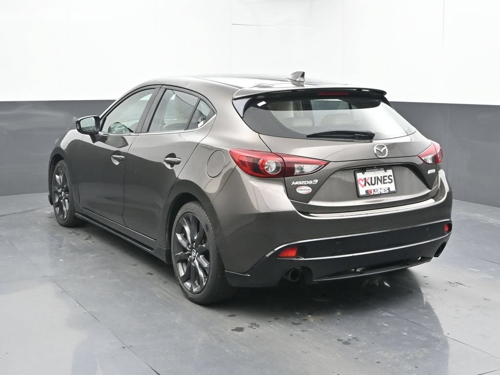 Used 2015 MAZDA MAZDA3 s Grand Touring w/ Technology Package FWD image 10