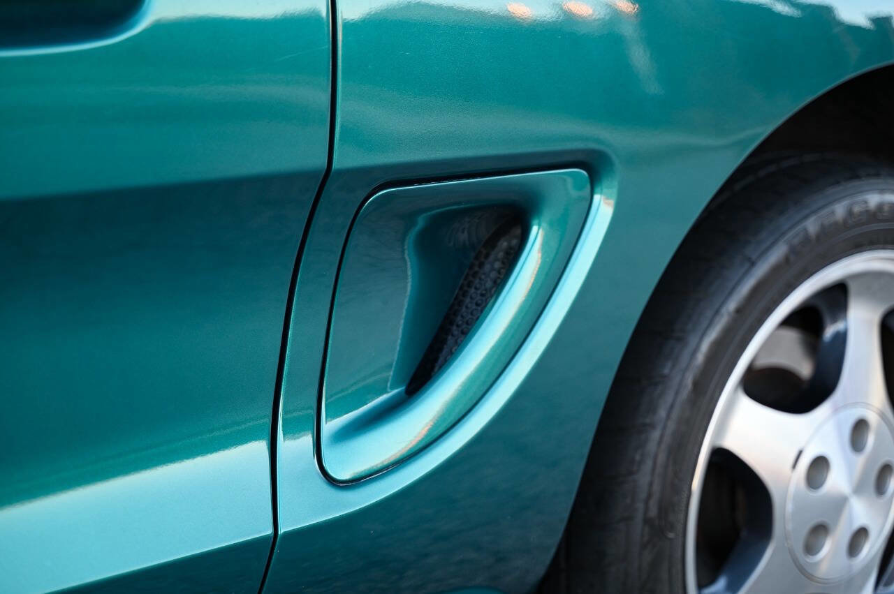 Used 1997 Ford Mustang Cobra image 33