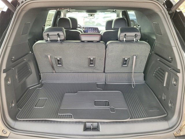 New 2026 Chevrolet Traverse Z71 w/ Driver Confidence Package image 15