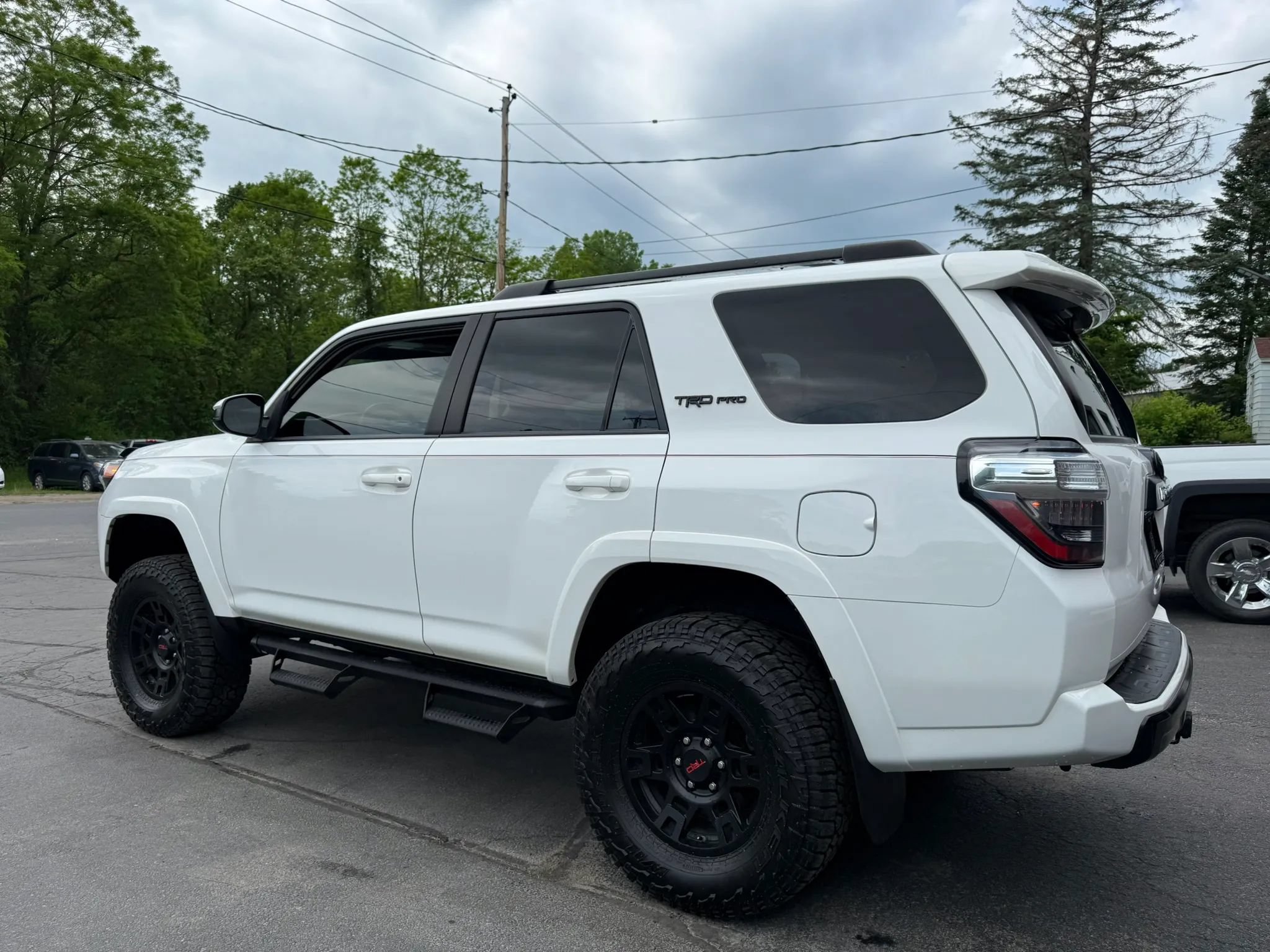 Used 2017 Toyota 4Runner TRD Pro AWD/4WD image 4