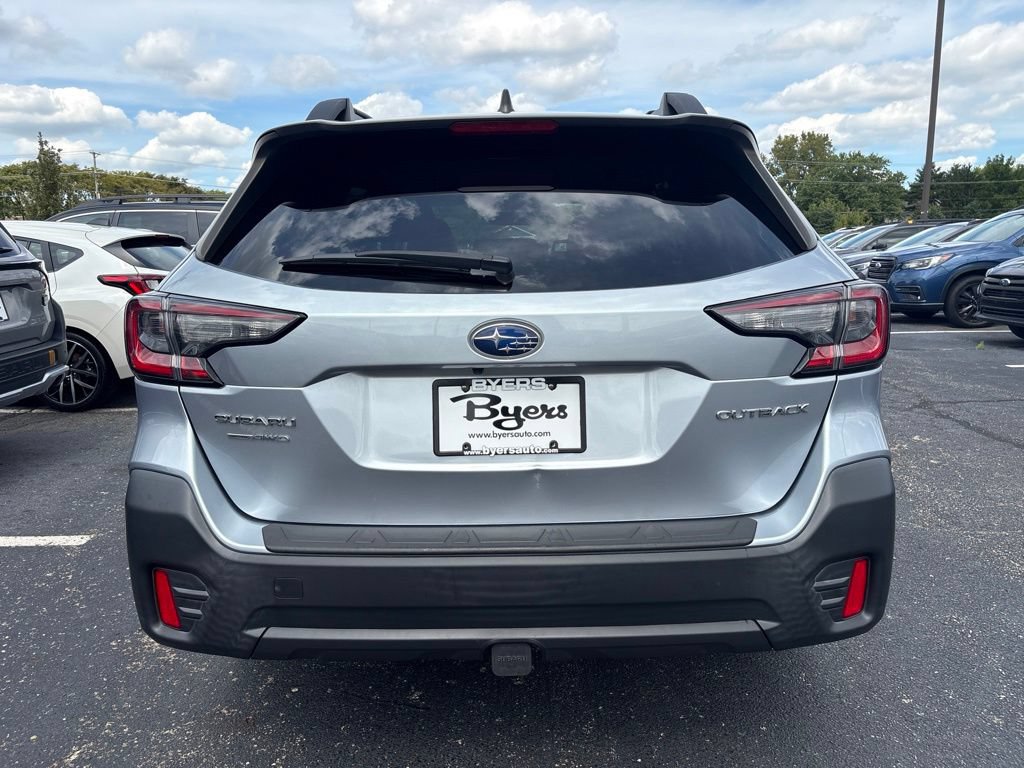 Used 2022 Subaru Outback Premium AWD/4WD image 4