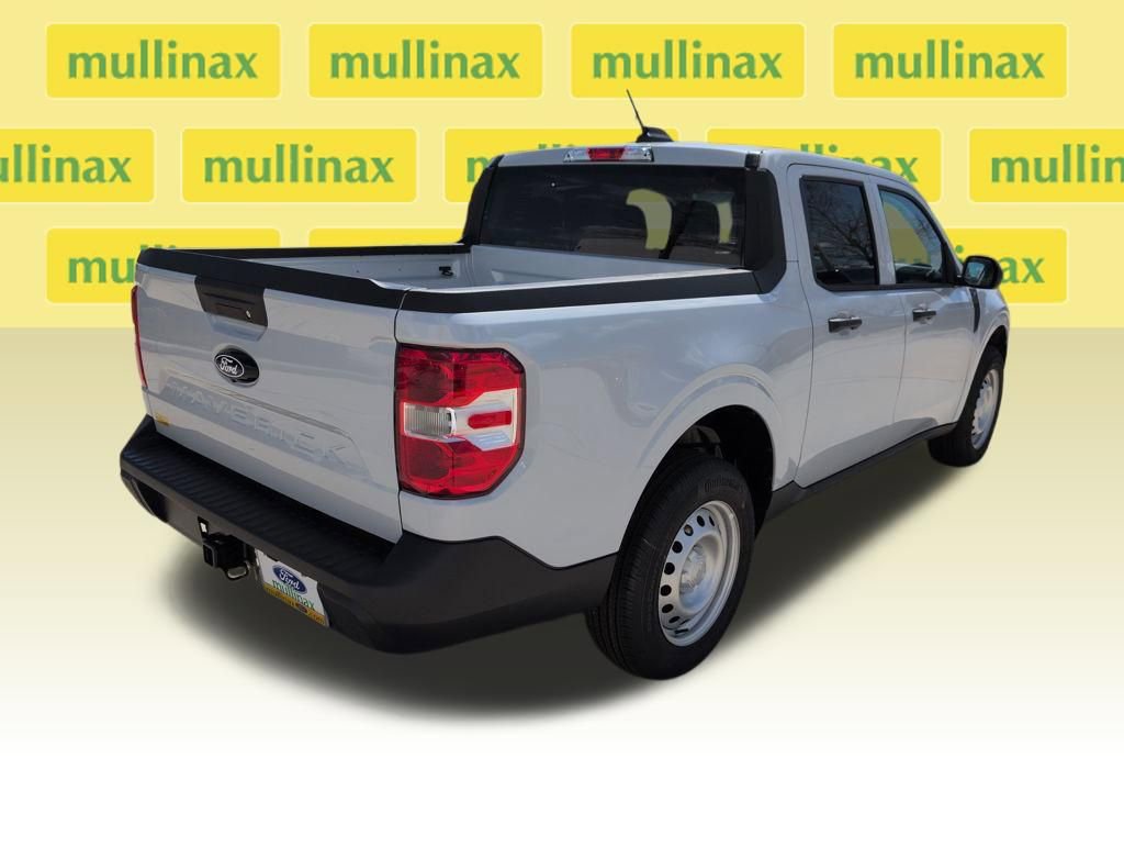 New 2026 Ford Maverick XL image 3