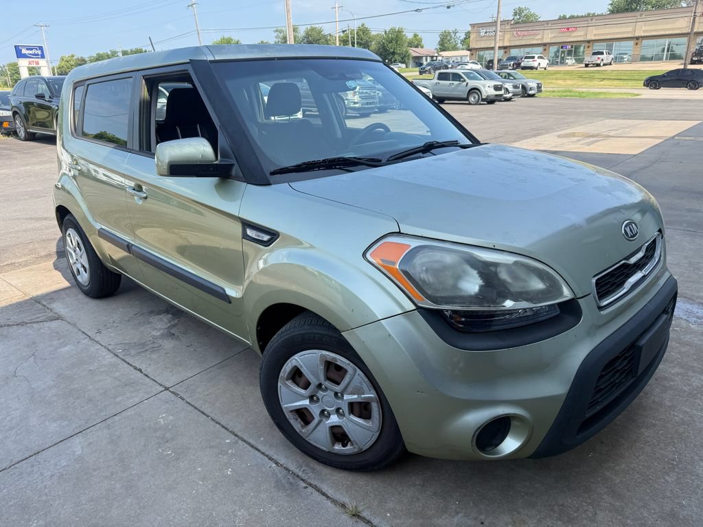 Used 2012 Kia Soul FWD image 3