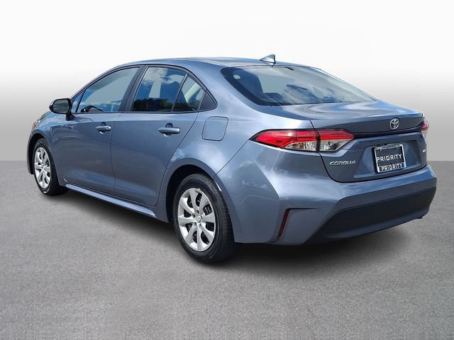 Used 2025 Toyota Corolla LE FWD image 6