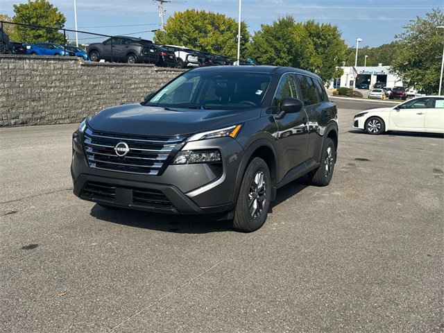 New 2026 Nissan Rogue S image 8