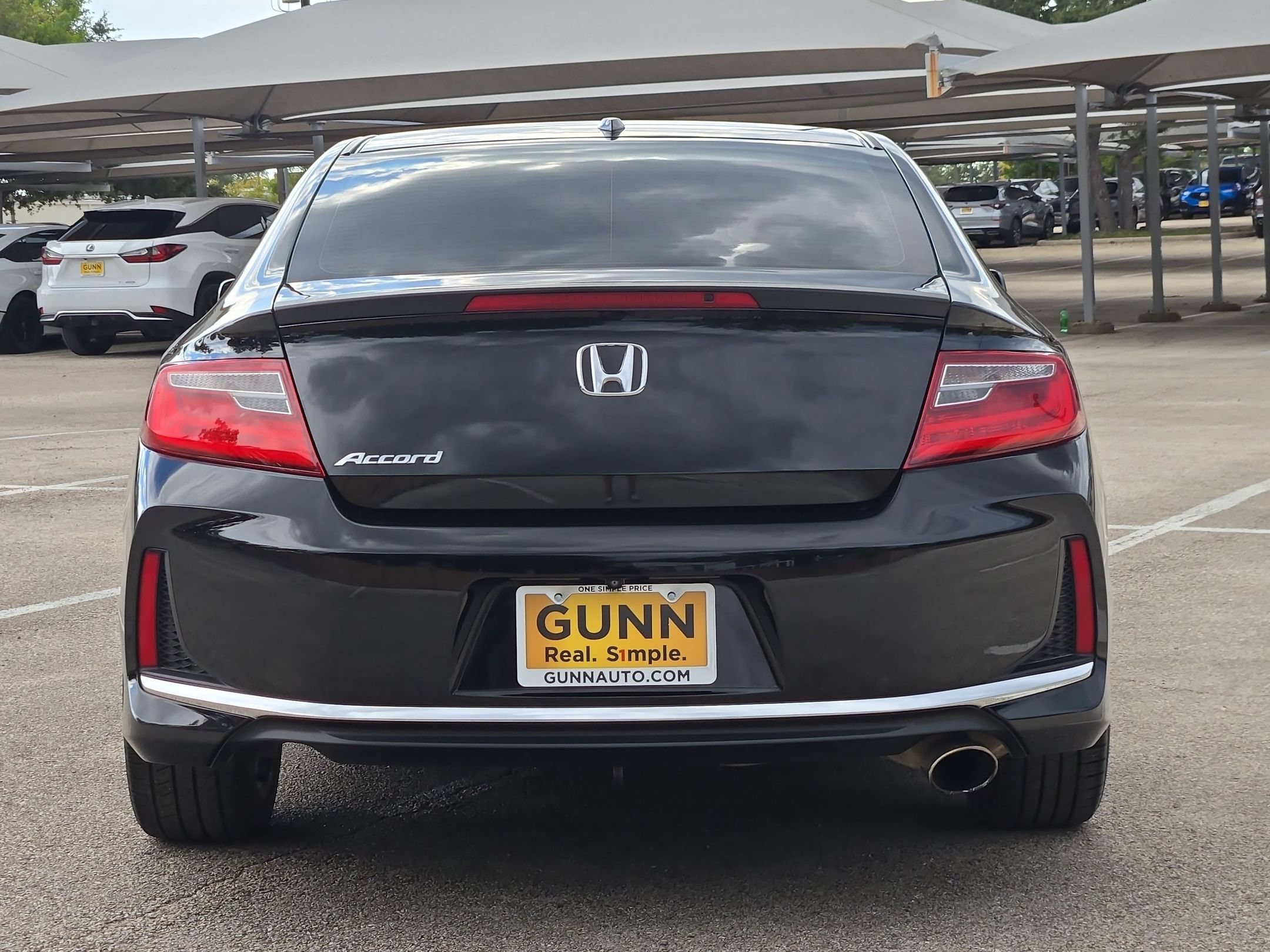 Used 2017 Honda Accord EX image 4