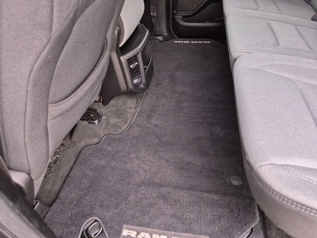 Used 2020 RAM 1500 Big Horn RWD image 38