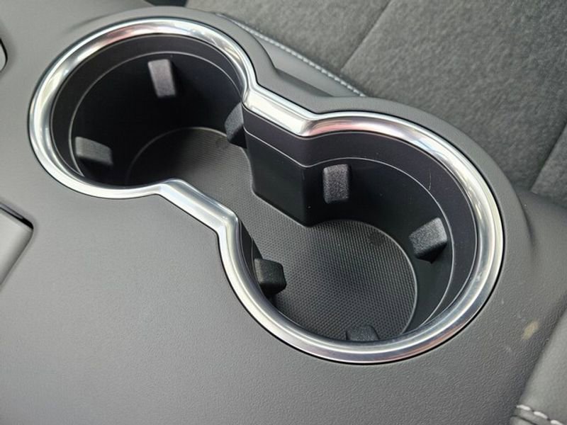 New 2025 Ford Mustang Coupe image 19