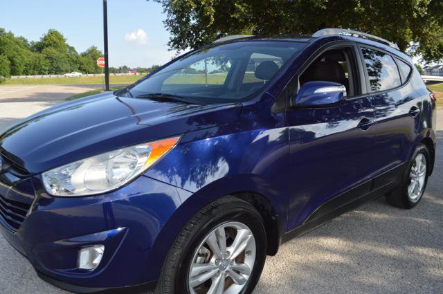 Used 2013 Hyundai Tucson GLS FWD image 4