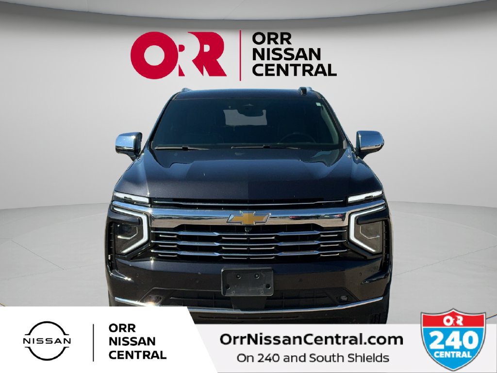 Used 2025 Chevrolet Tahoe Premier AWD/4WD image 2