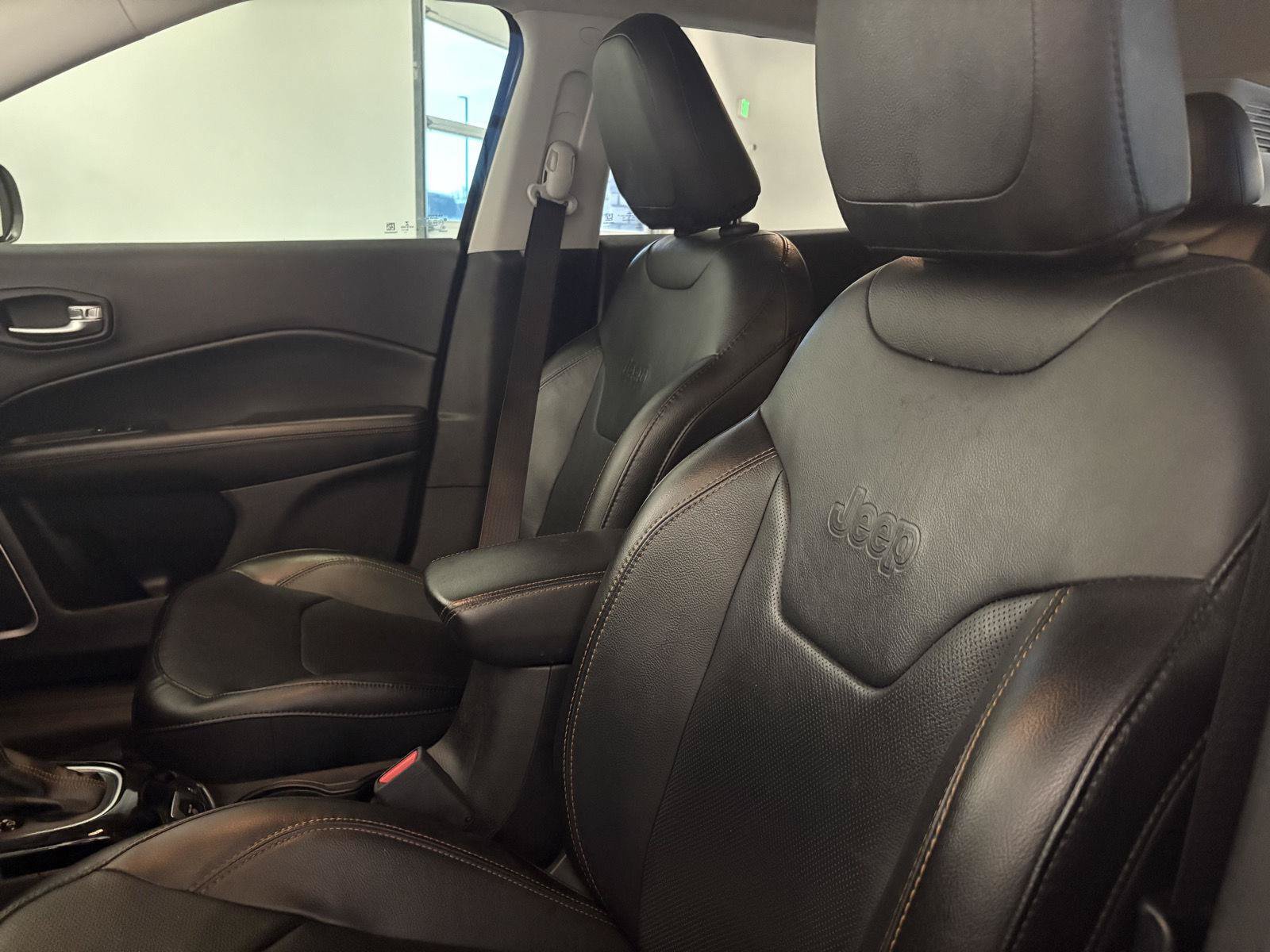Used 2020 Jeep Compass Limited w/ Safety & Security Group AWD/4WD image 15