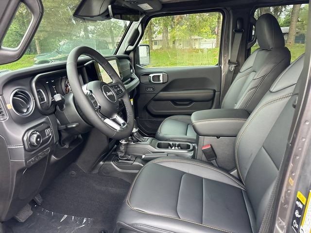 New 2027 Jeep Wrangler Unlimited Sahara AWD/4WD image 2