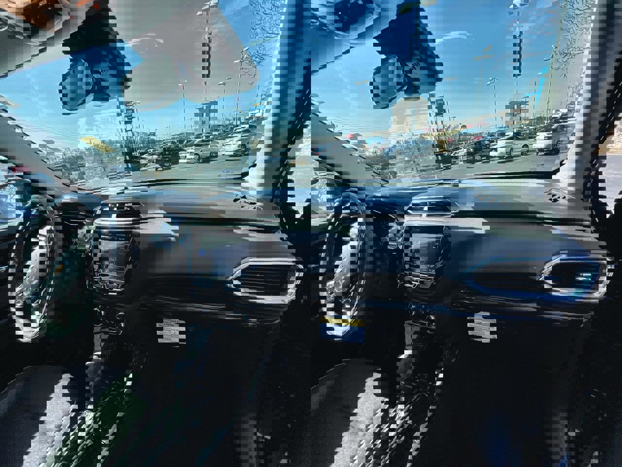 Used 2023 Chevrolet TrailBlazer LT w/ Convenience Package image 26