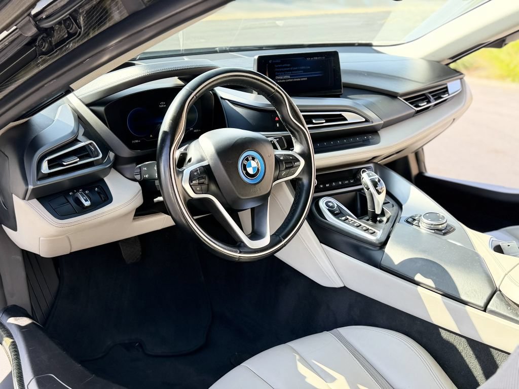 Used 2016 BMW i8 AWD/4WD image 7