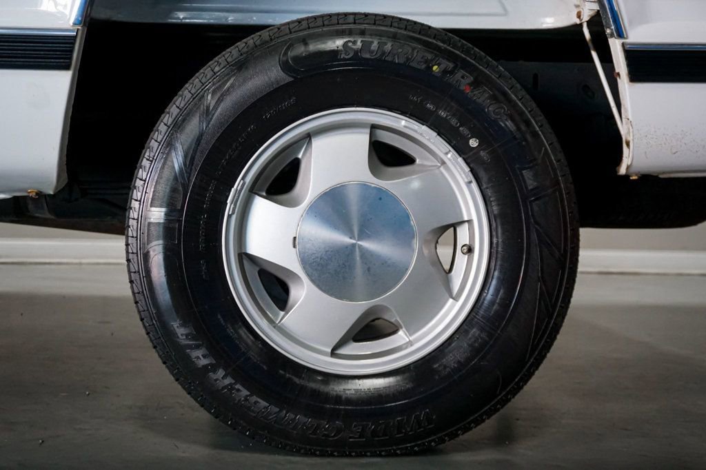 Used 1998 Chevrolet Silverado 1500 4x4 Regular Cab w/ Preferred Equipment Group 2 image 30