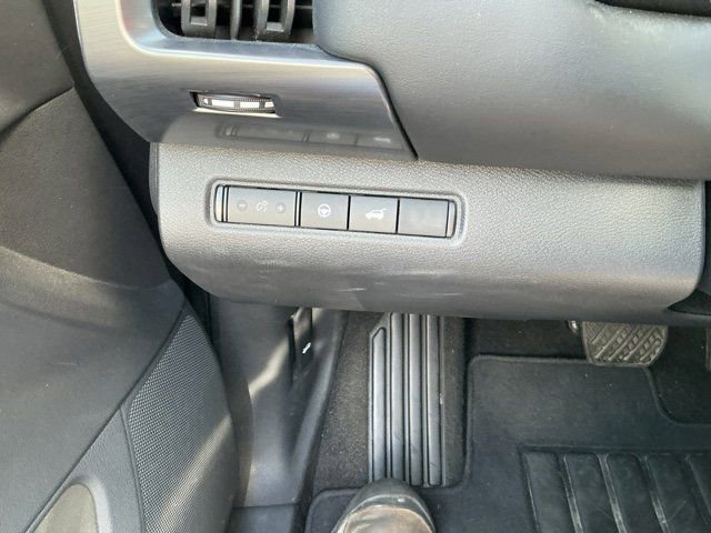 Used 2024 Nissan Pathfinder SL AWD/4WD image 20