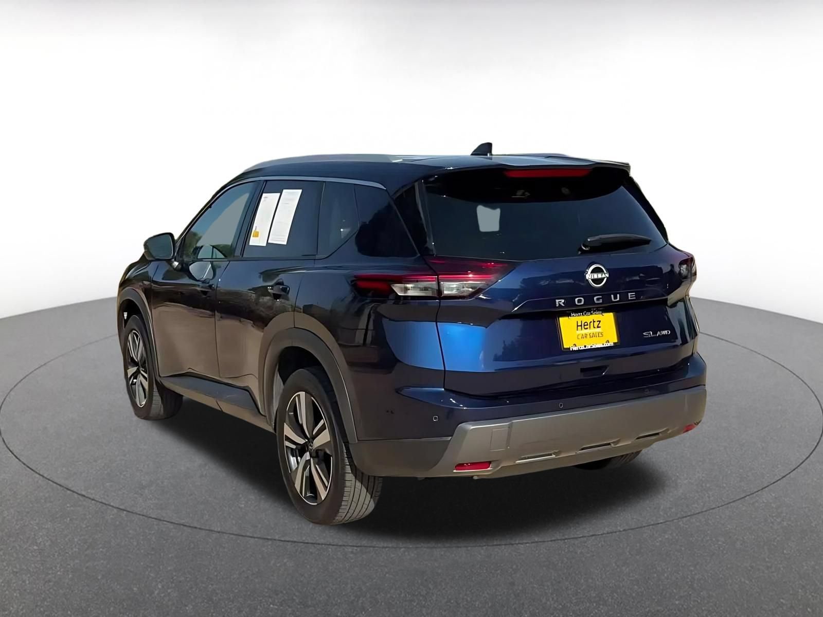 Used 2026 Nissan Rogue SL AWD/4WD image 10