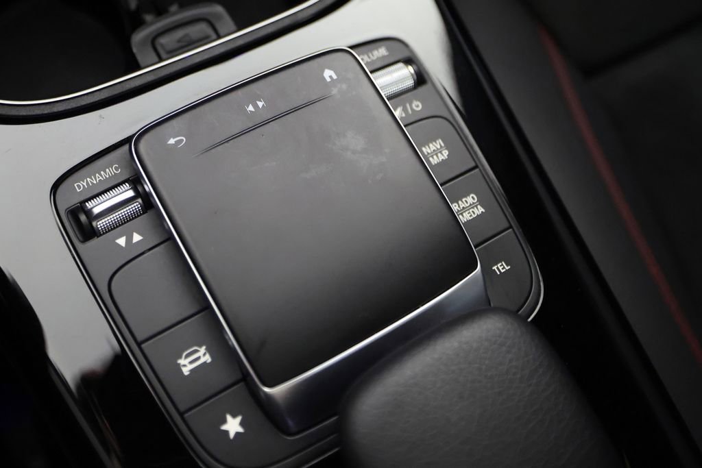 Used 2023 Mercedes-Benz CLA 250 4MATIC image 25