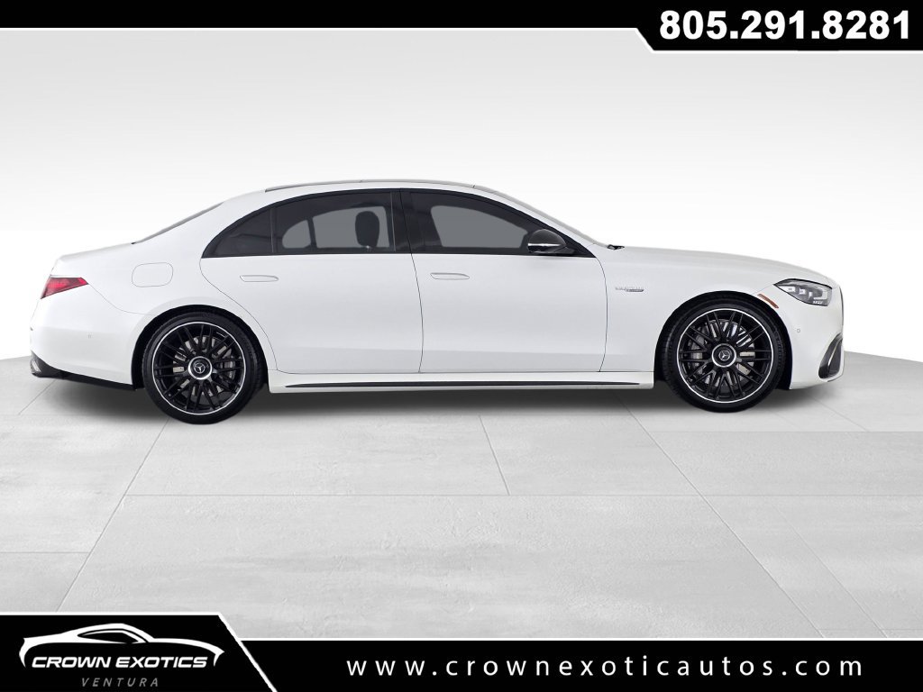 Used 2024 Mercedes-Benz S 63 AMG S w/ Carbon Fiber Exterior Package image 8