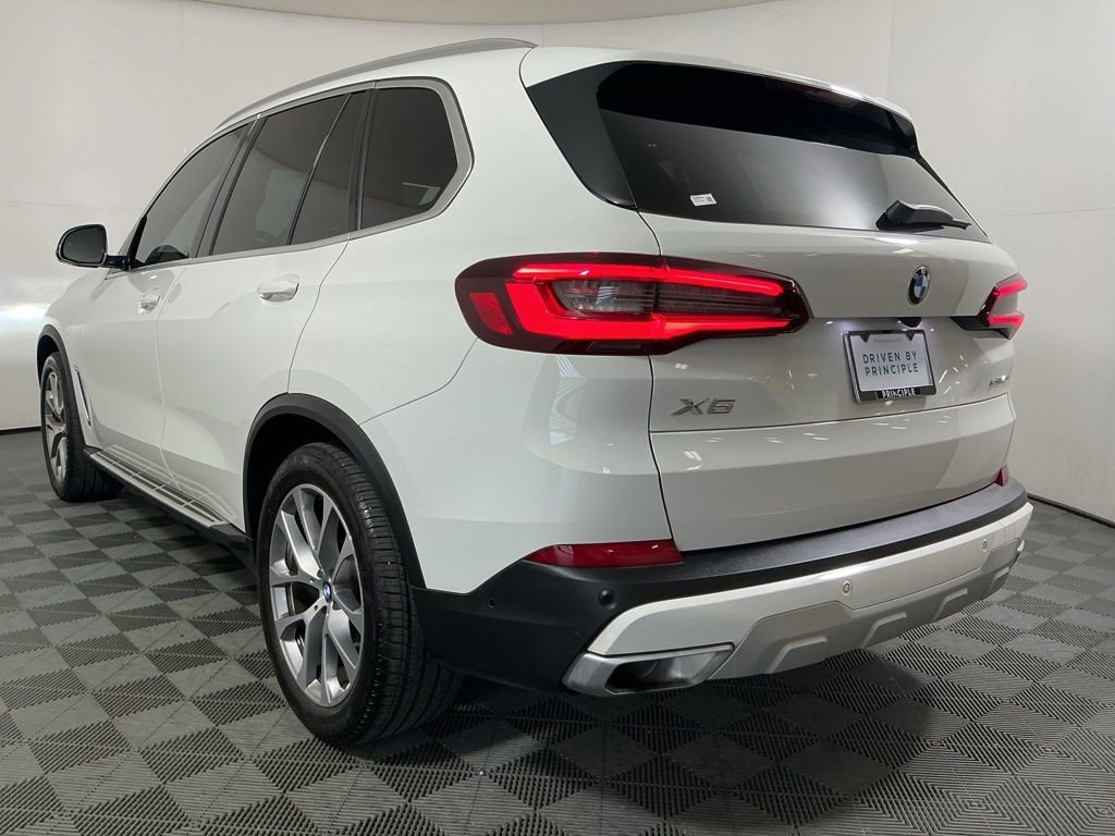 Certified 2023 BMW X5 sDrive40i w/ Premium Package image 6