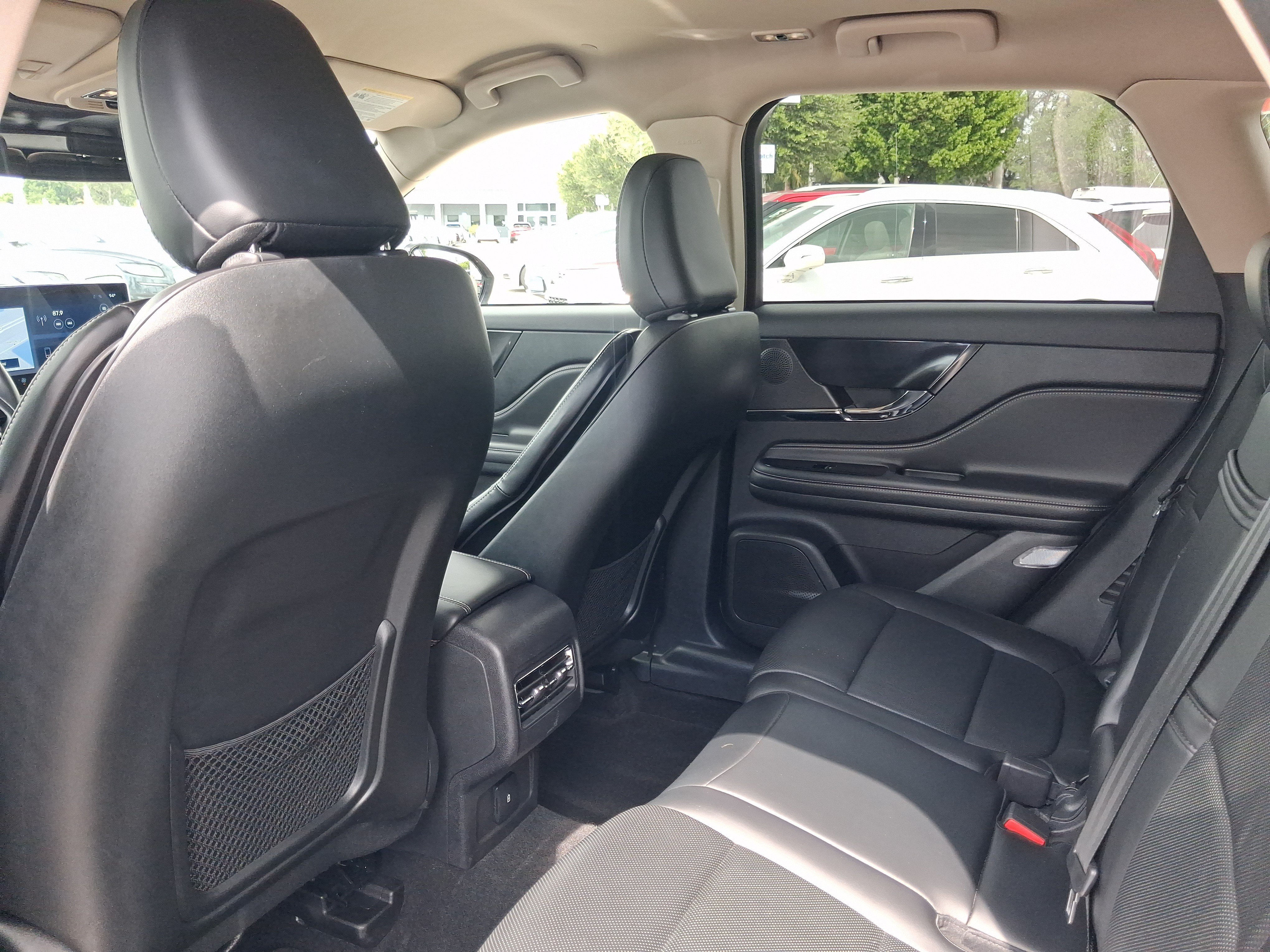 Certified 2024 Lincoln Corsair Reserve w/ Jet Appearance Package FWD image 5