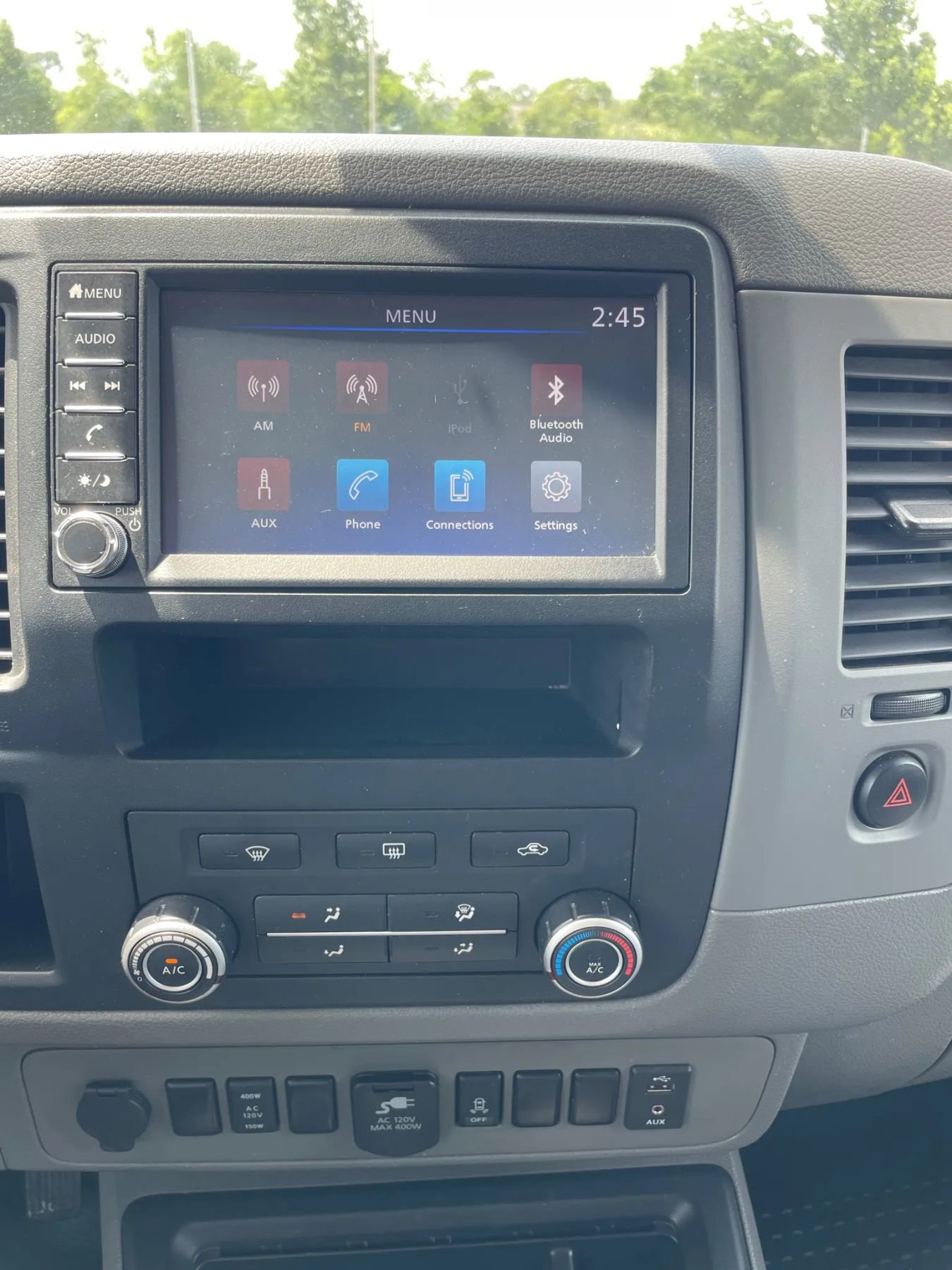 Used 2020 Nissan NV 2500 SV w/ Back Door Glass Package image 21