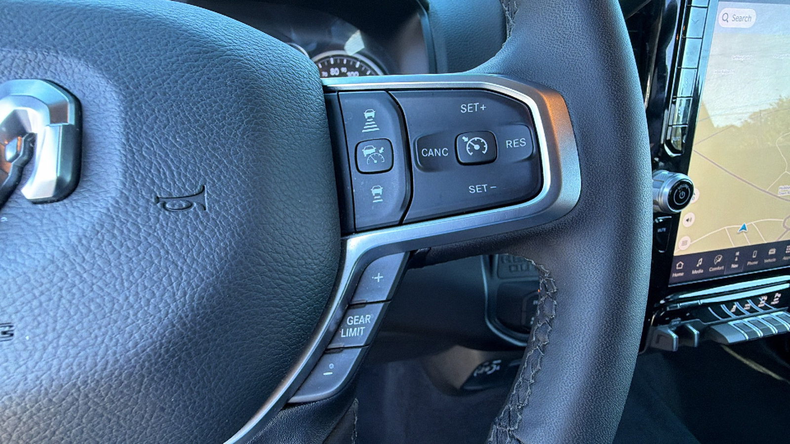 Used 2026 RAM 2500 Big Horn AWD/4WD image 28
