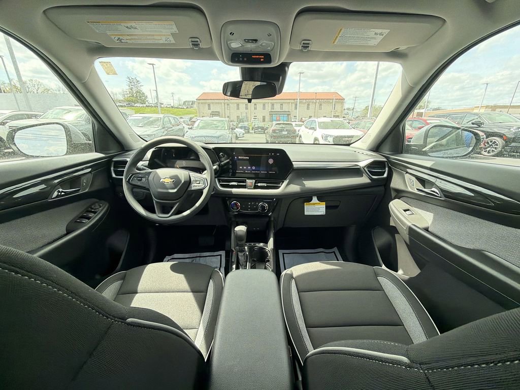 New 2026 Chevrolet TrailBlazer LT image 10