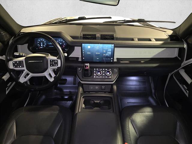 Used 2022 Land Rover Defender 110 X-Dynamic HSE AWD/4WD image 9