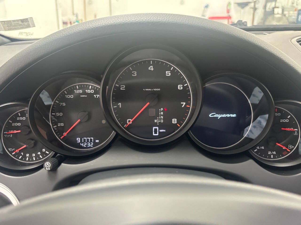 Used 2014 Porsche Cayenne Platinum Edition AWD/4WD image 26