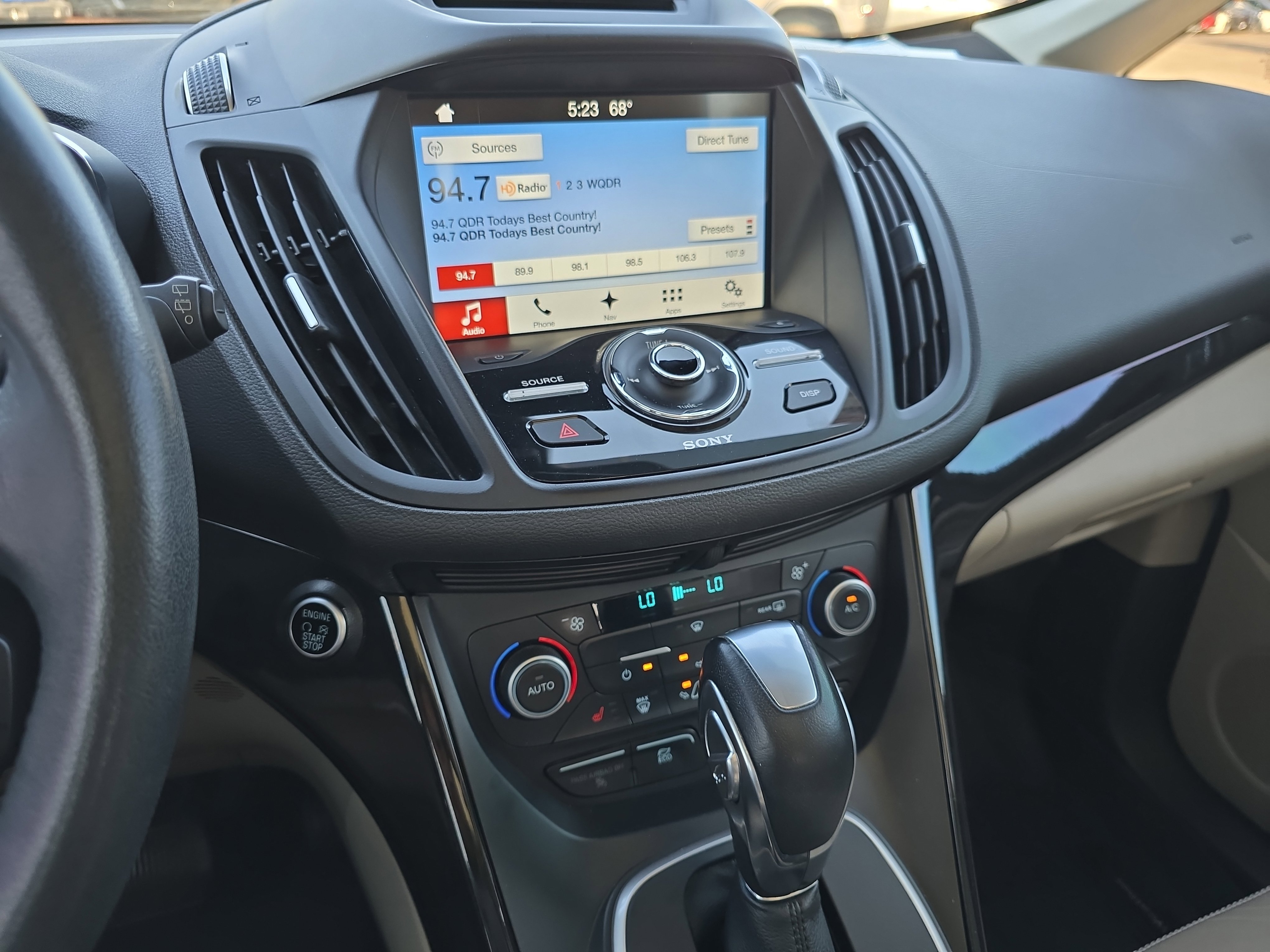 Used 2017 Ford C-MAX Titanium w/ Equipment Group 301A image 20