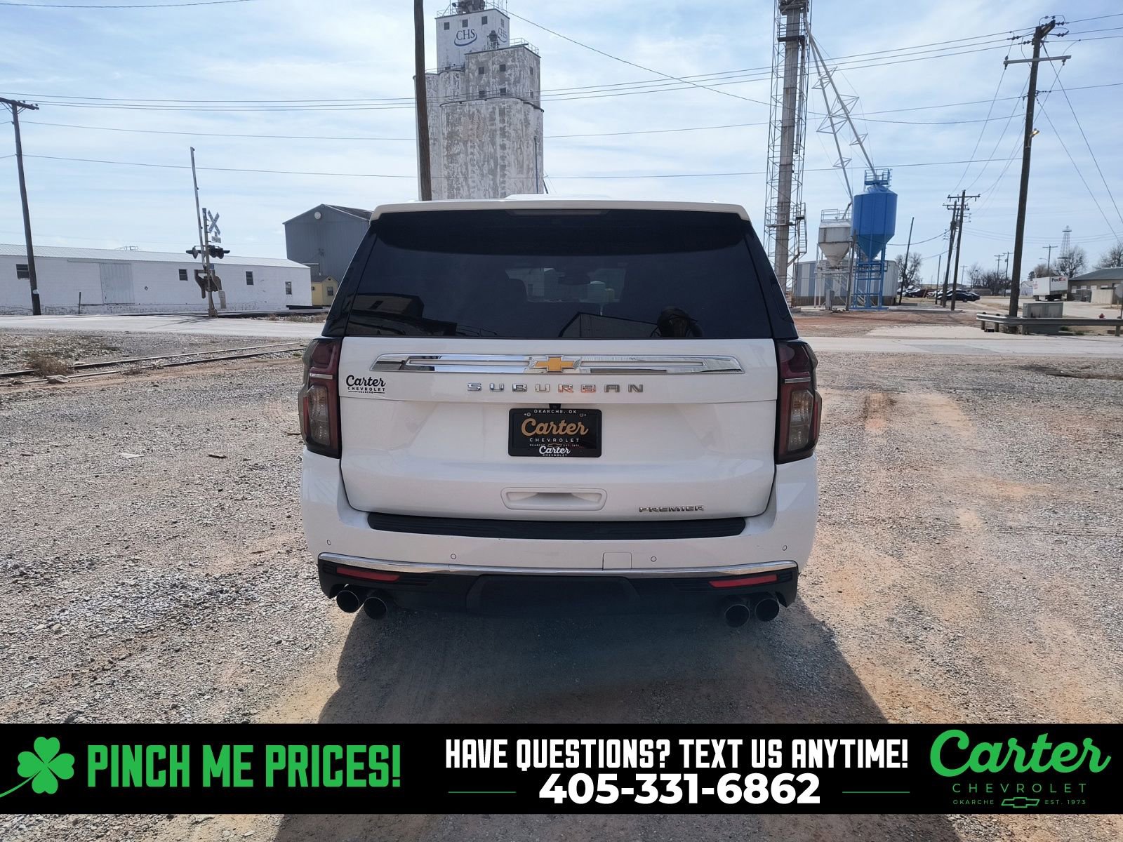 Used 2023 Chevrolet Suburban Premier image 8