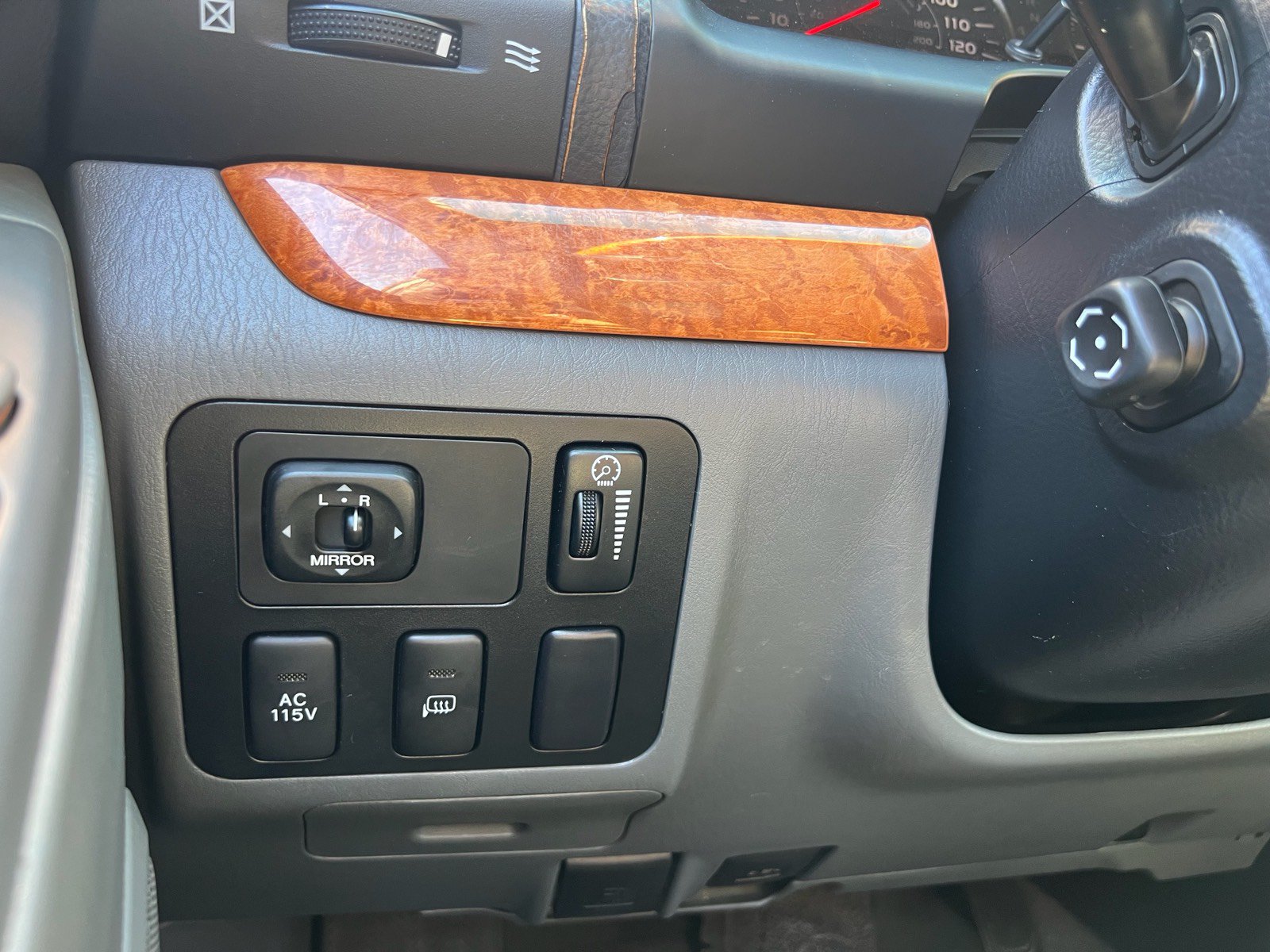 Used 2004 Lexus GX 470 AWD/4WD image 31