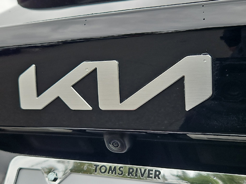Used 2022 Kia Sorento LX AWD/4WD image 29