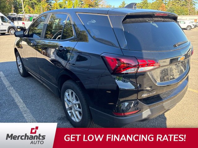 Used 2022 Chevrolet Equinox LS w/ LS Convenience Package AWD/4WD image 6