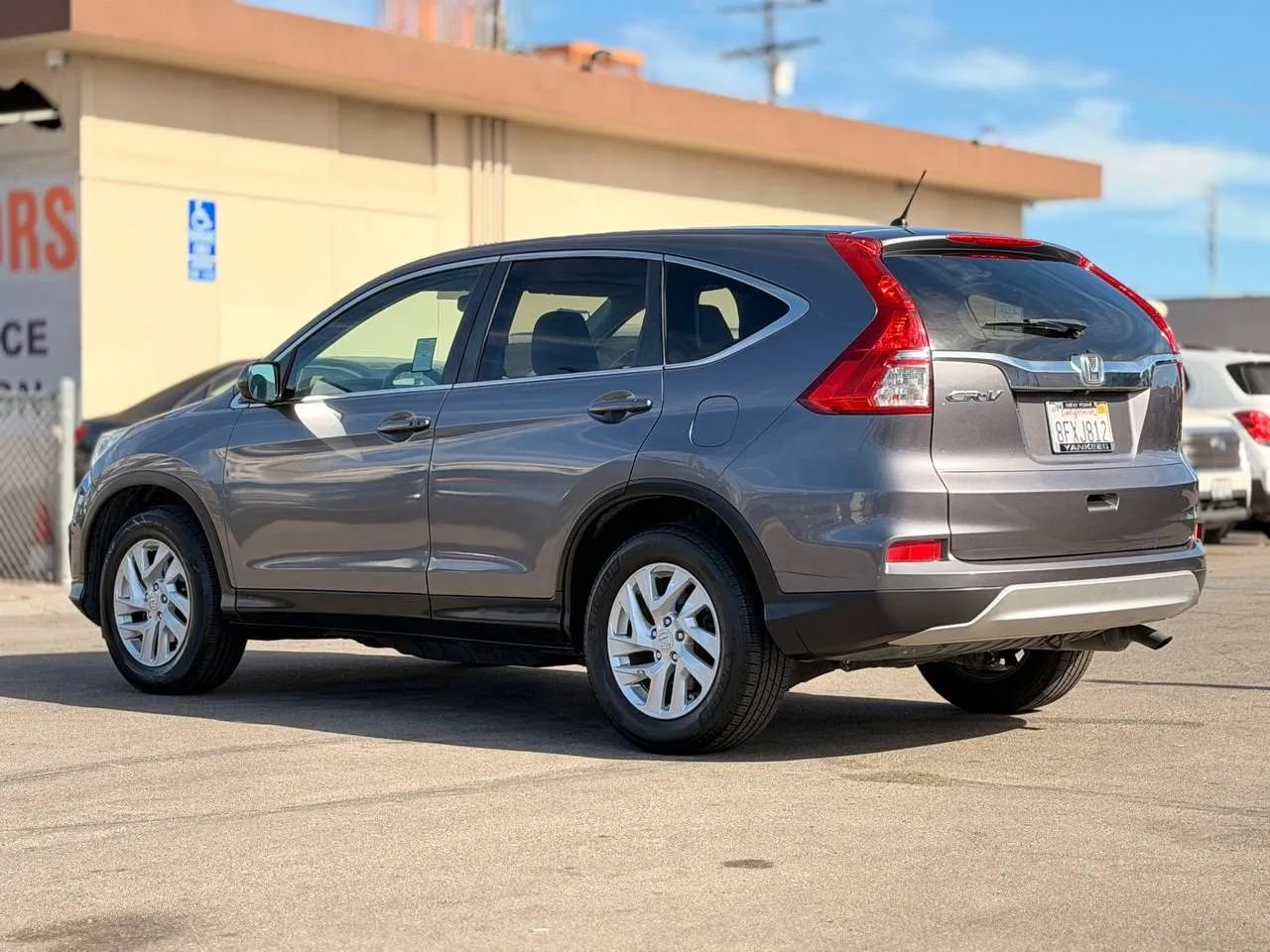 Used 2016 Honda CR-V EX image 9