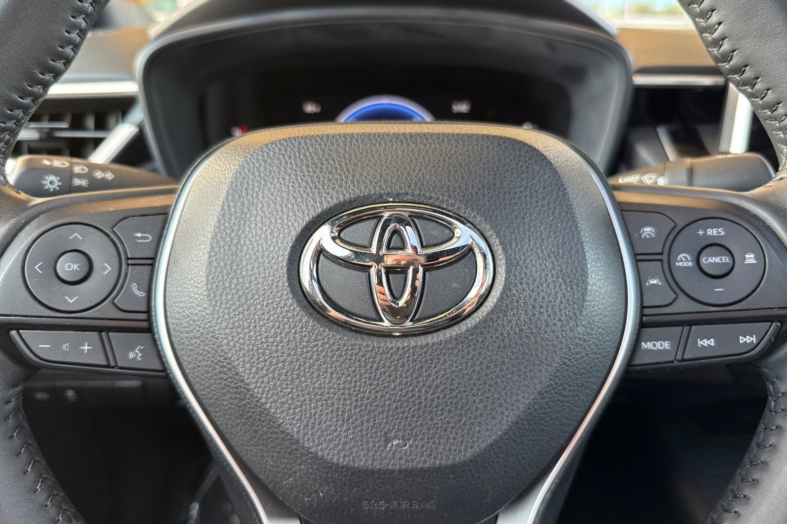 Certified 2025 Toyota Corolla SE image 26