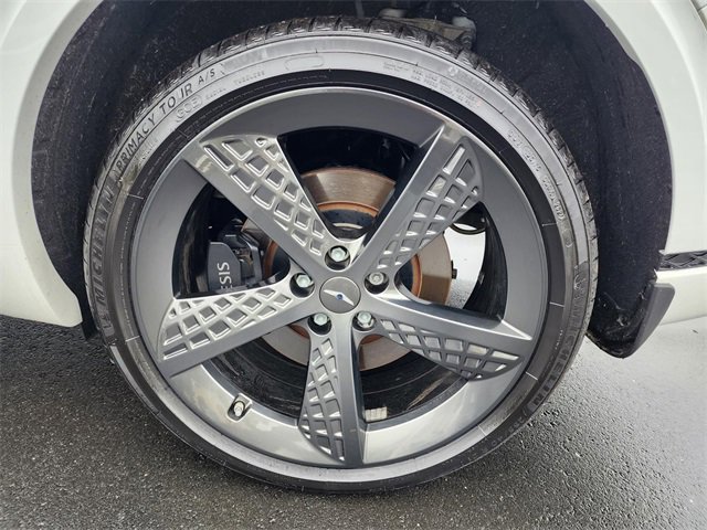 Used 2025 Genesis GV70 3.5T Sport w/ Sport Advanced Package image 11