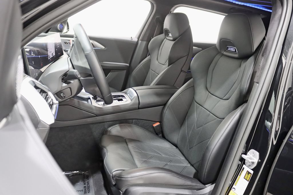 Used 2023 BMW XM AWD/4WD image 29