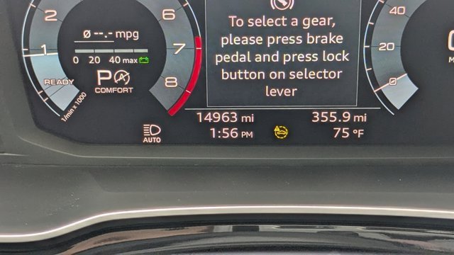 Used 2024 Audi Q3 2.0T Premium Plus w/ Premium Plus Package image 34